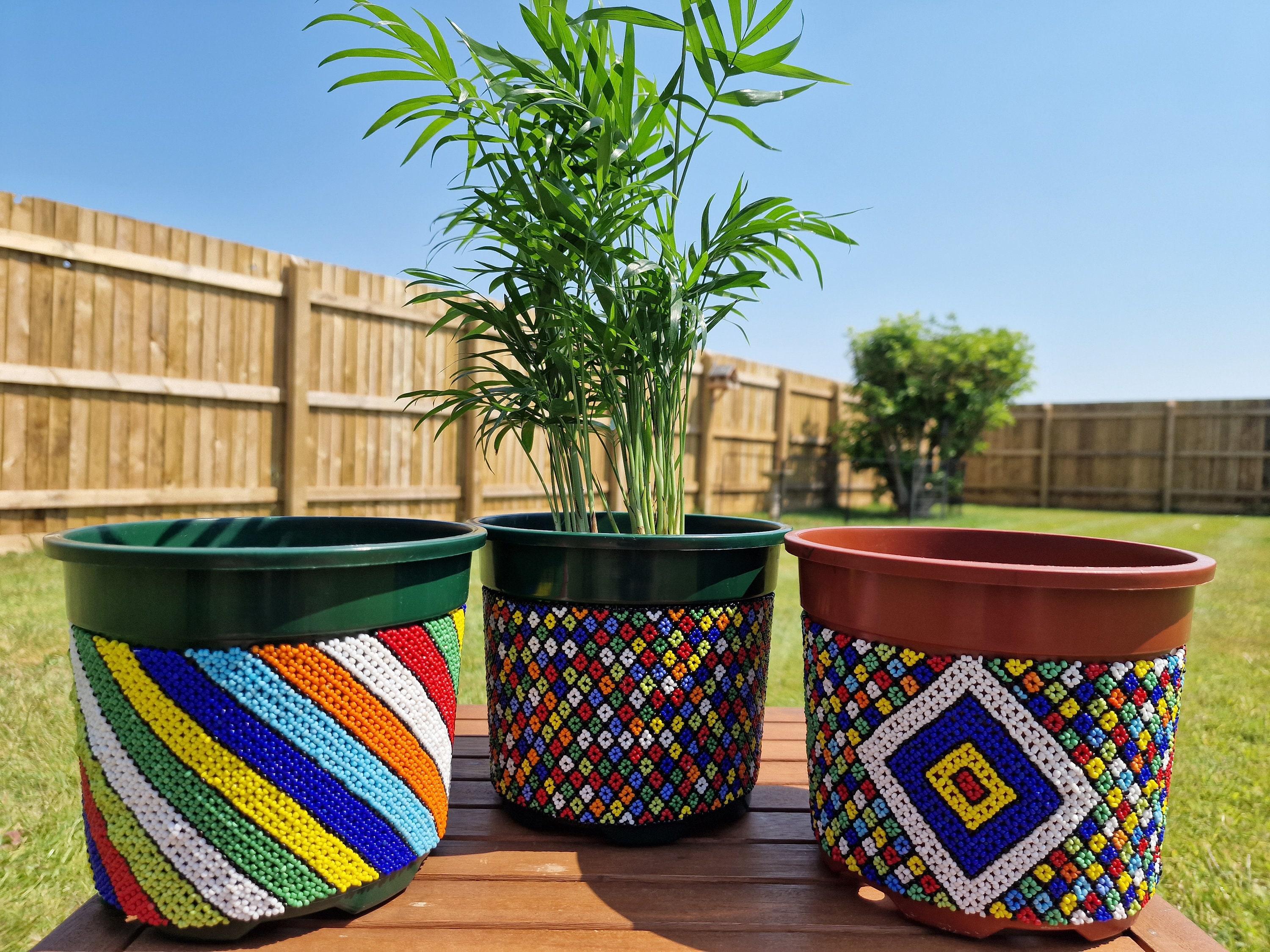 African-Inspired_Clay_Planters