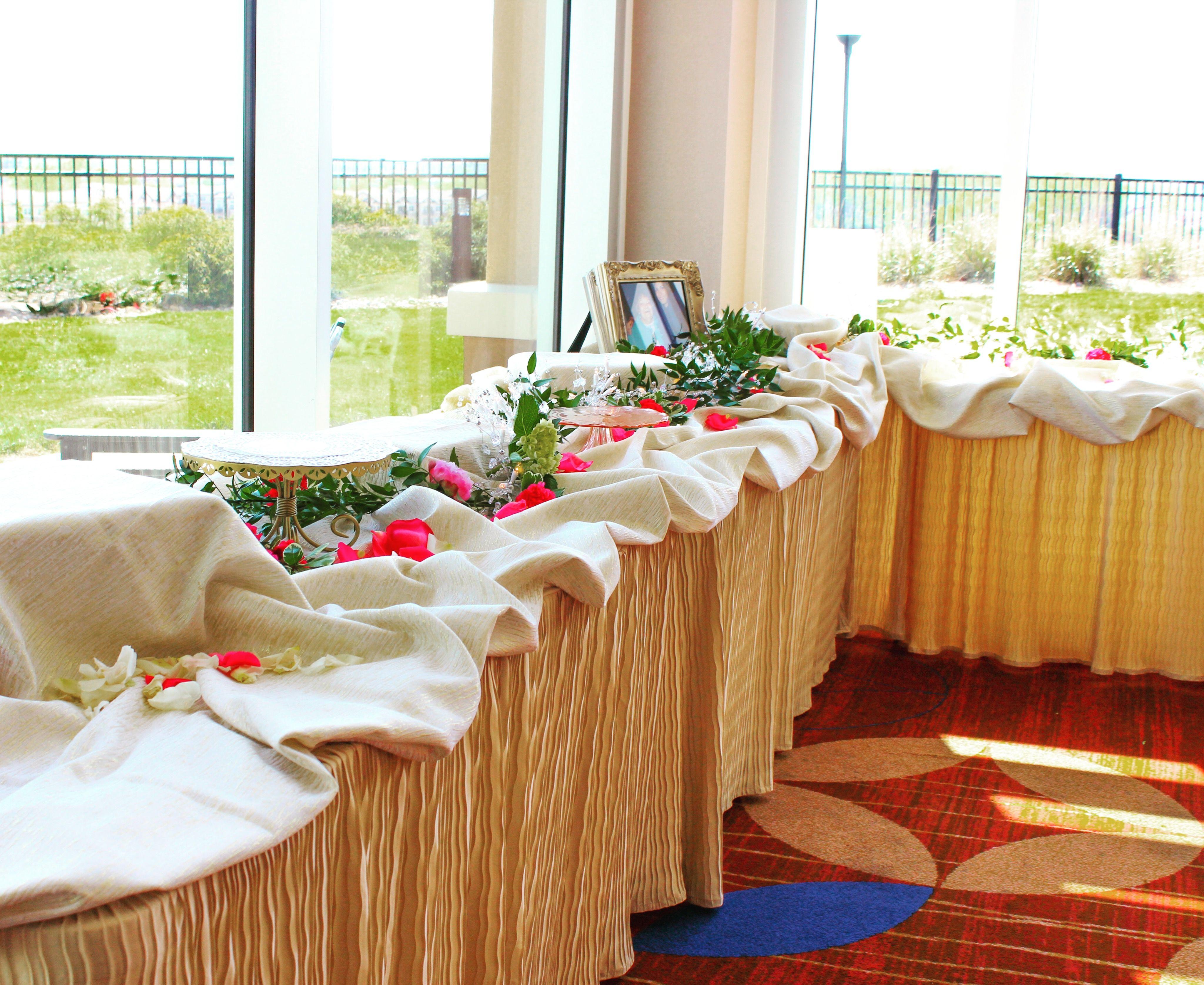 Buffet_Tables