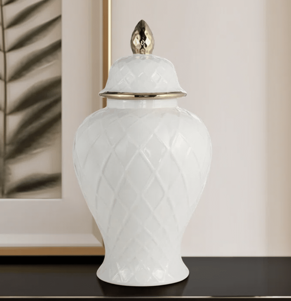 Elegant_Jar_Timeless_Accent_Piece