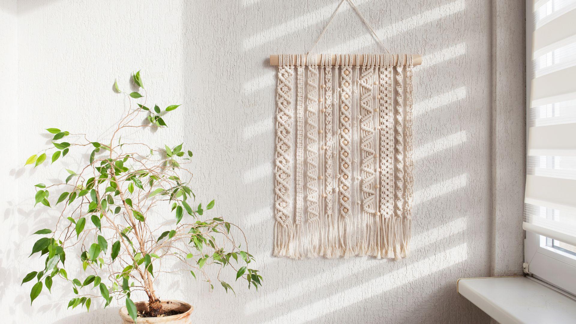 Macrame_Hangings