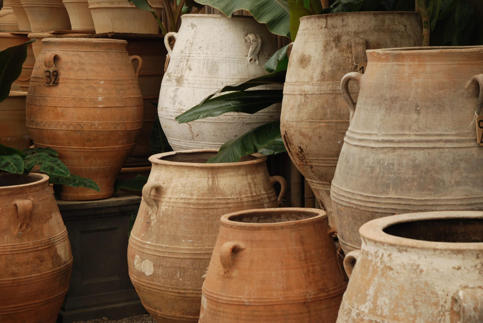 Mediterranean_Terracotta_Urns