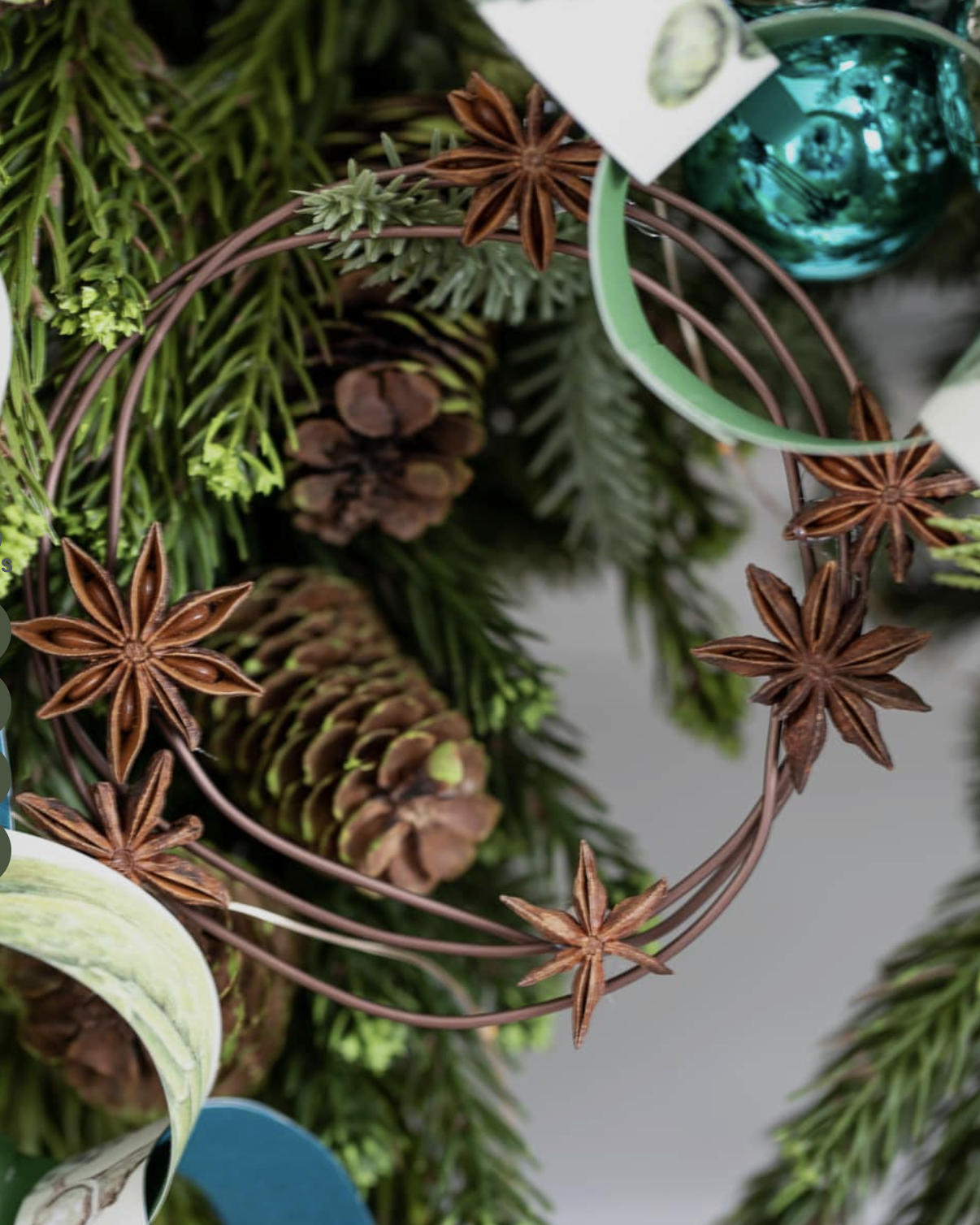 Star_Anise_Christmas_Wreath