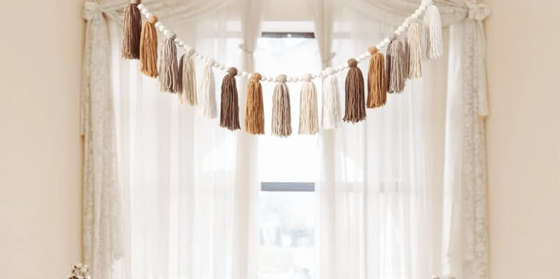 Boho_Yarn_Tassel_Garland