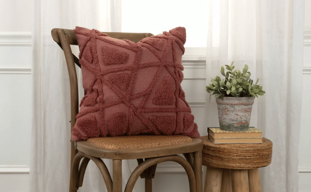 Oversize_Geometric_Fur_Square_Throw_Pillow_Cover