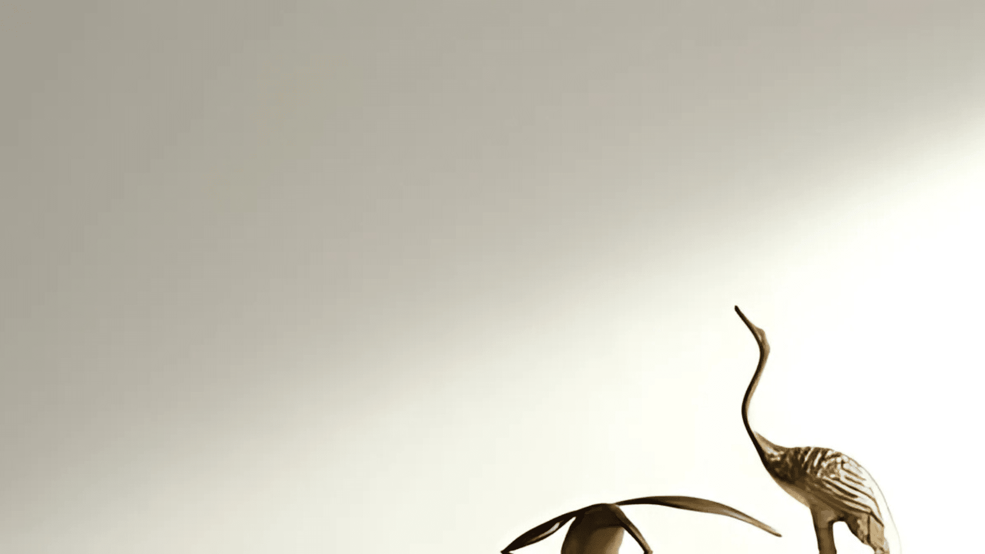 Moonlight_White_OC-125