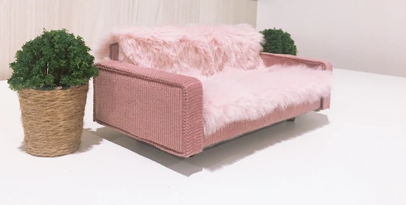 Soft Blurry Pink sofa