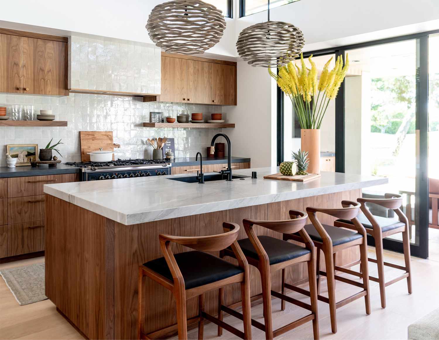 30 Stunning Mid Century Modern Kitchen Styles - A House In The Hills