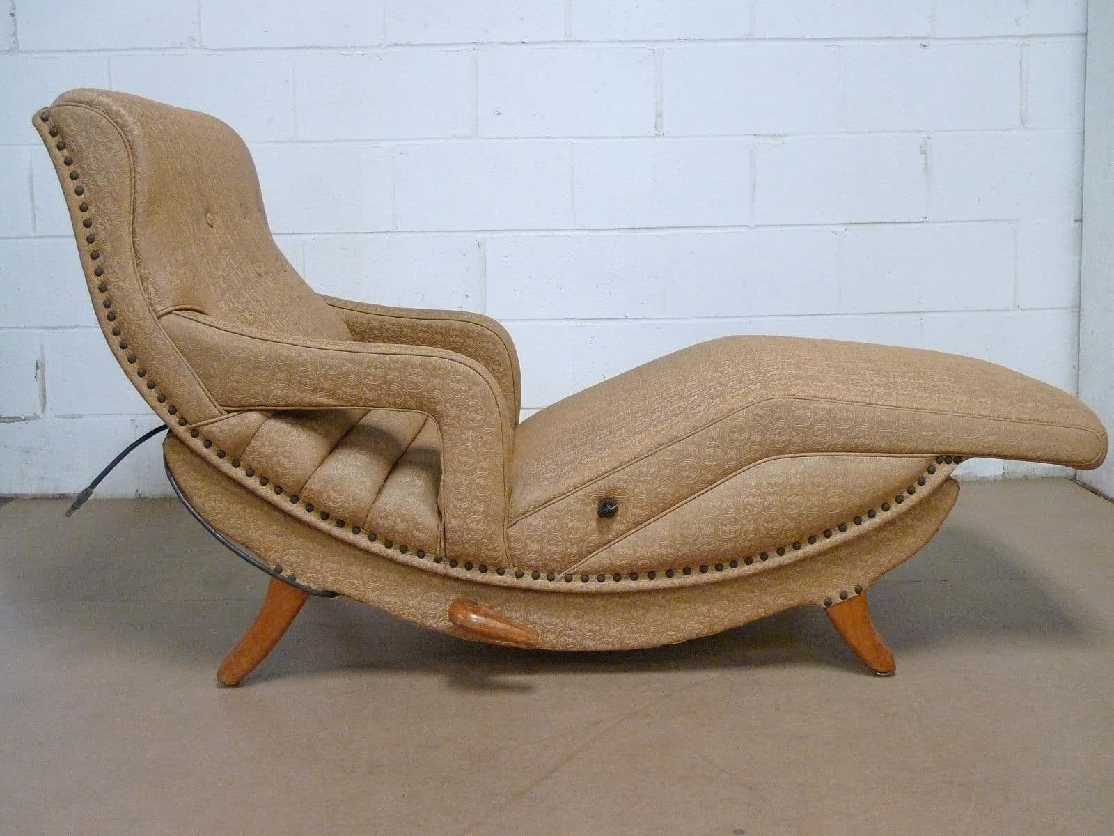 16 Ever Green Midcentury Modern Chair Designs