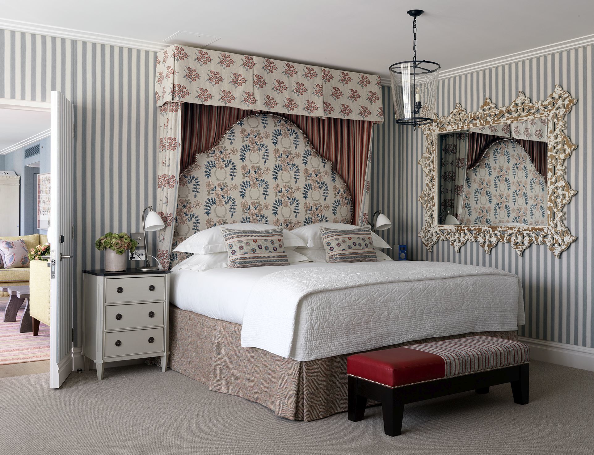 30 Ideas on How to Style Your French Country Bedroom A House in the Hills