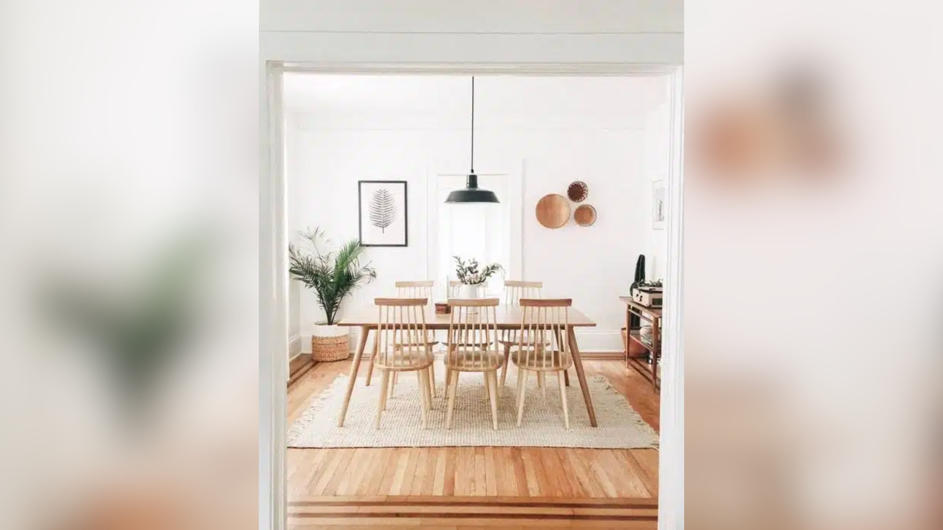 minimalist-boho-dining-room