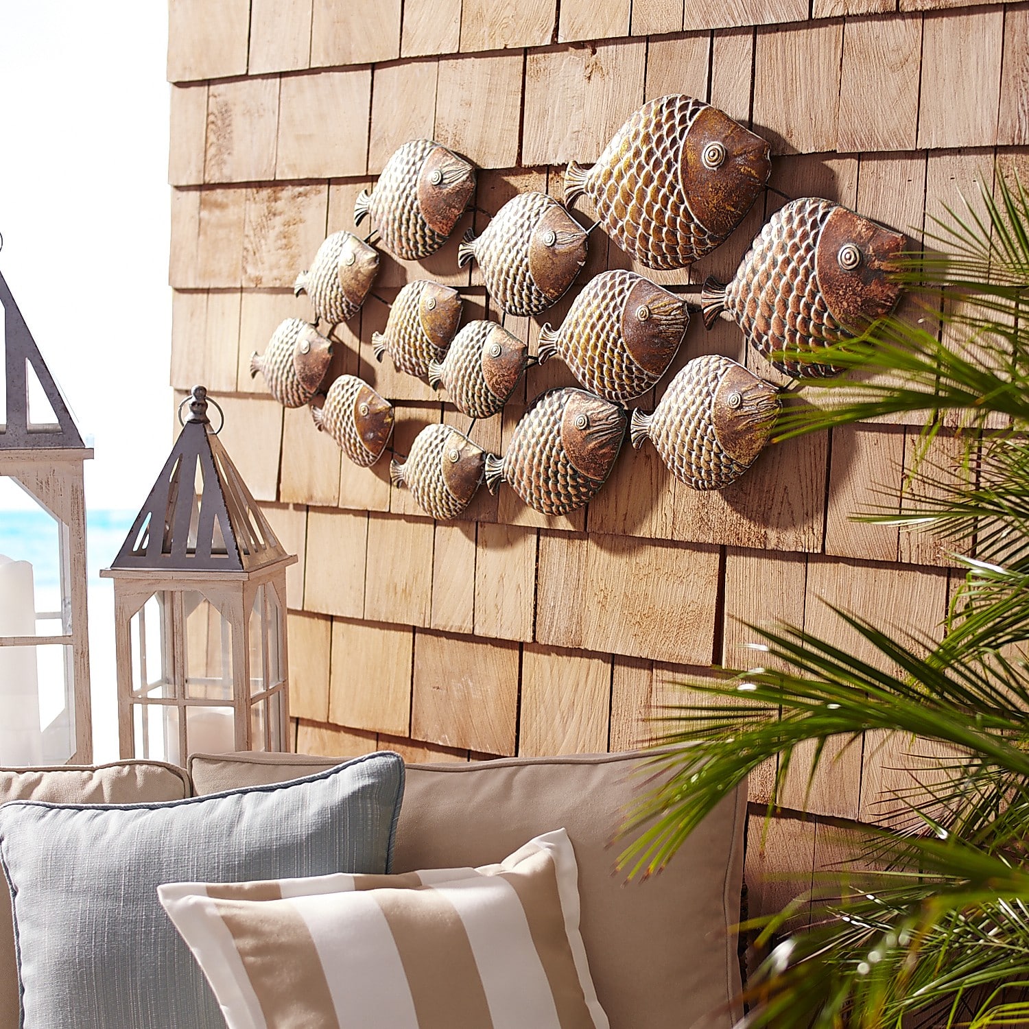 17 Iconic Coastal Wall Decor Ideas To Make Your Home Fabulous - A House
