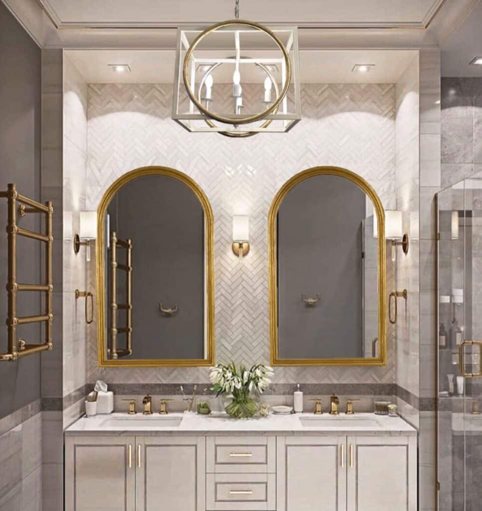 Stunning Luxury Apartment Glam Bathroom Ideas image