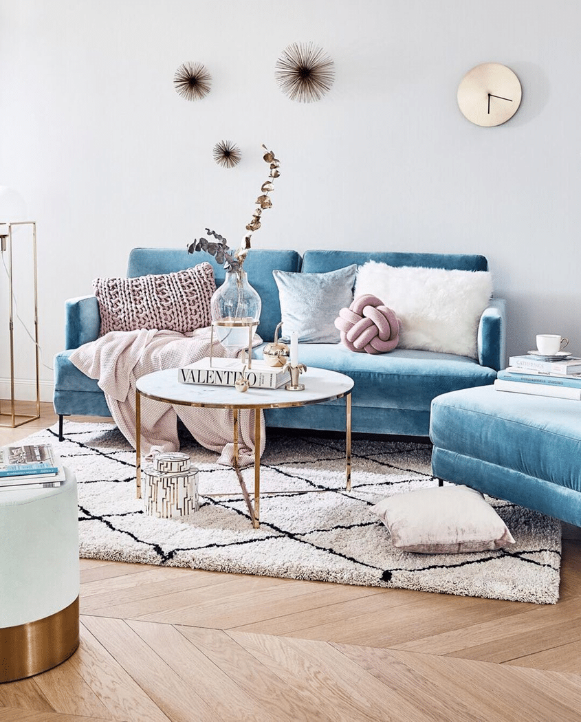 blue velvet sofa 