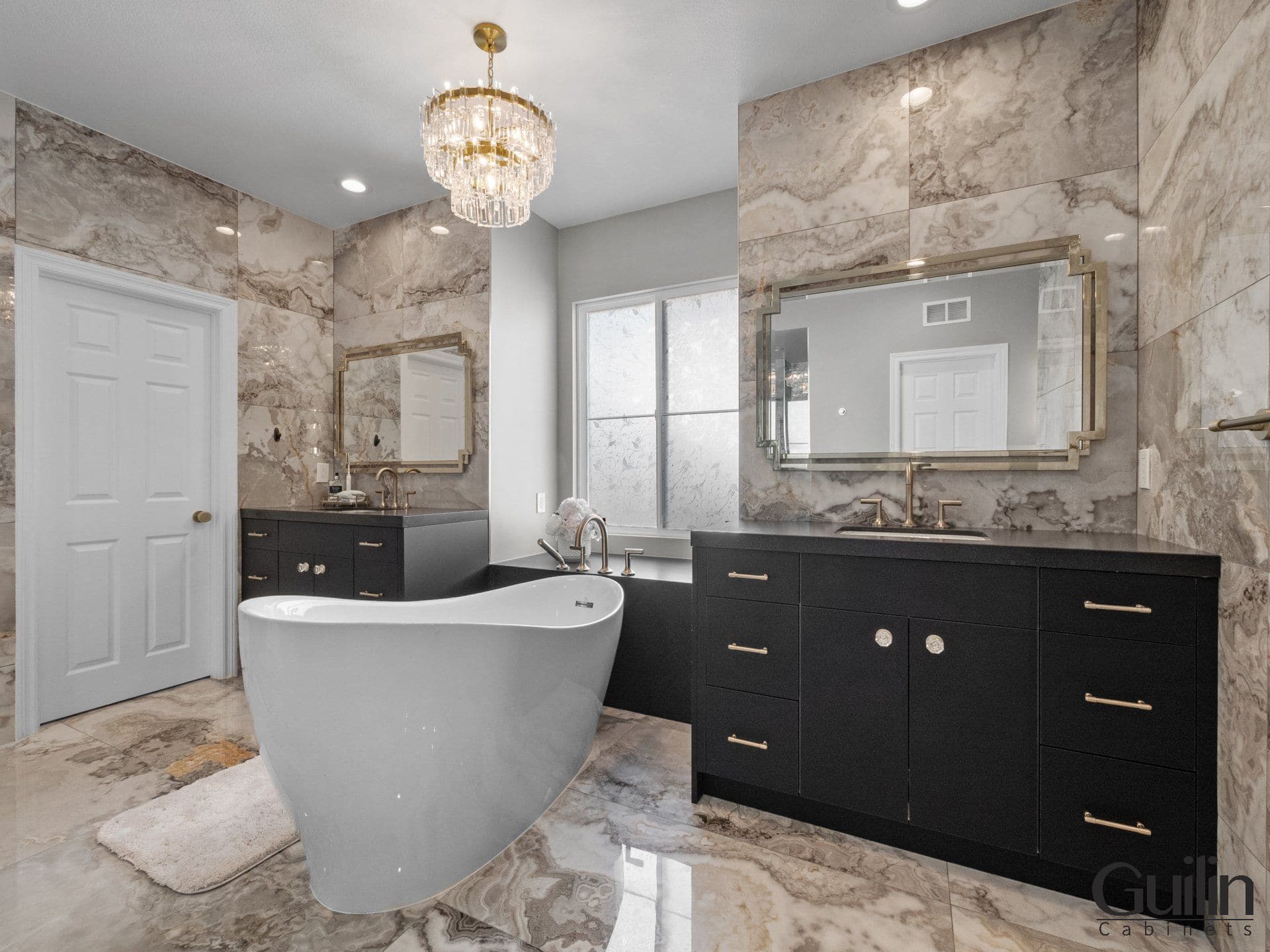 Master Bathroom Remodel Ideas You'll Want to Steal!