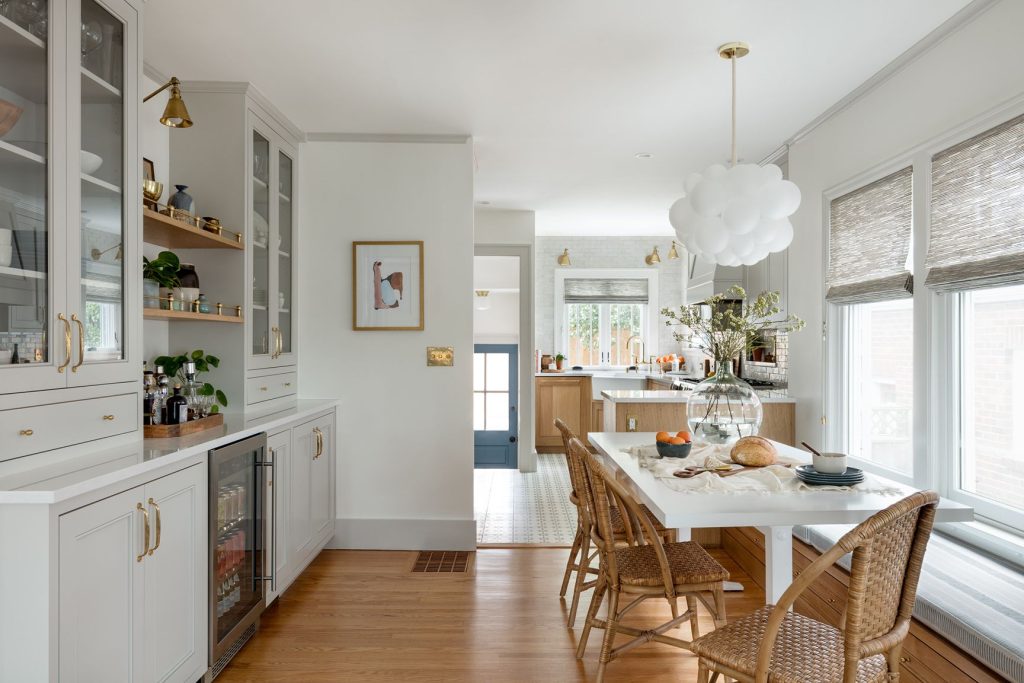 How to Choose the Right Design and Style for Butler's Pantry Cabinets ...