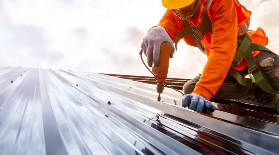 Metal Roofing: Enhancing Energy Efficiency in Oklahoma City