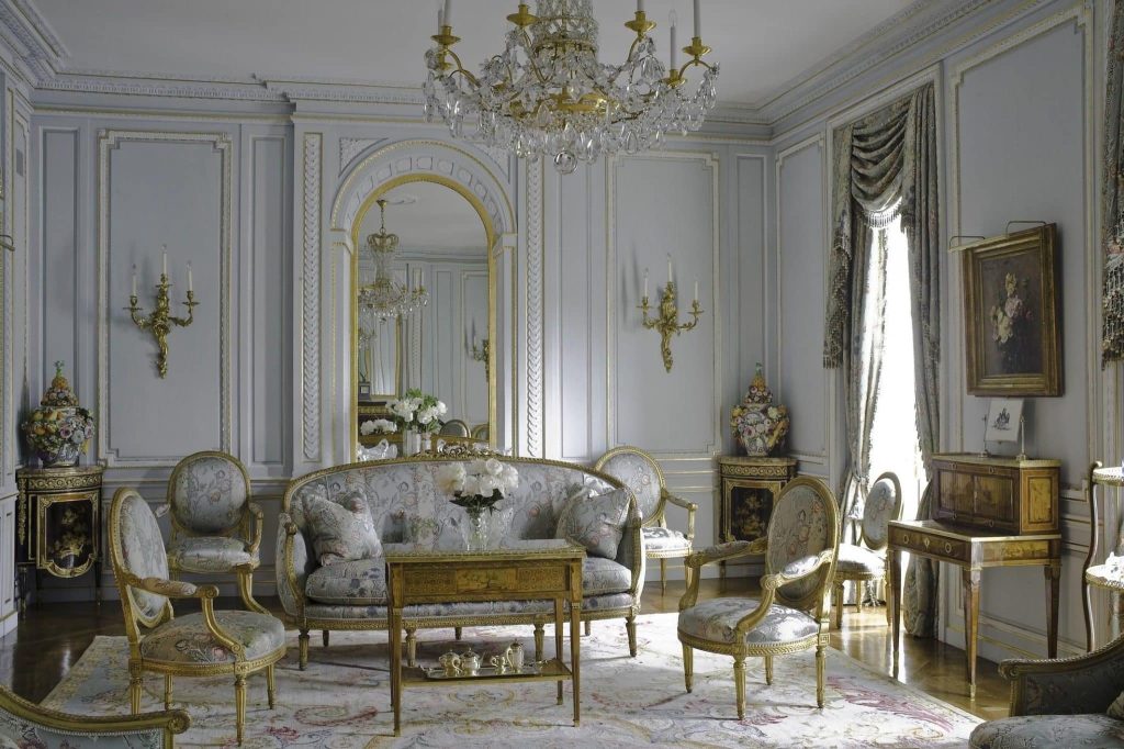 Why does French Provincial Decor Look Amazing?