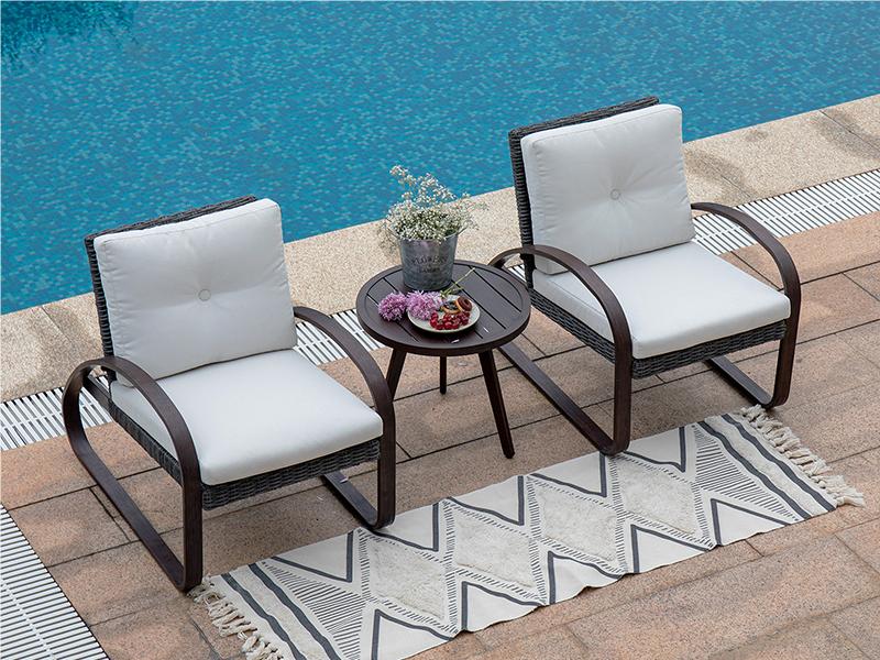 Types of Outdoor Furniture Sets