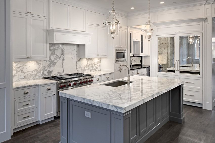 Disadvantages of Adding White Marbles to Your Kitchen