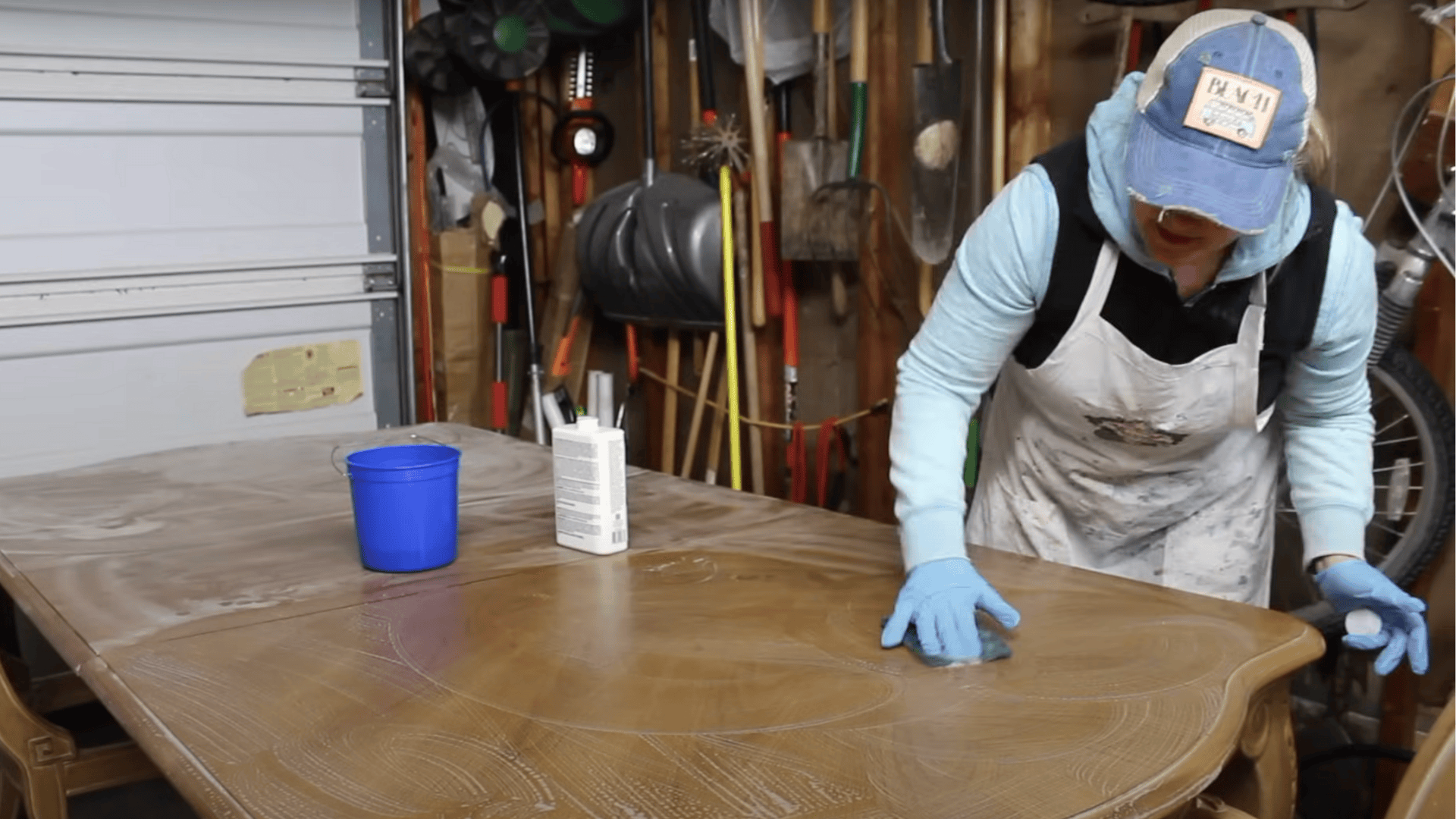 Chalk Paint Dining Table: Easy Guide for a Fresh Look - A House in the ...