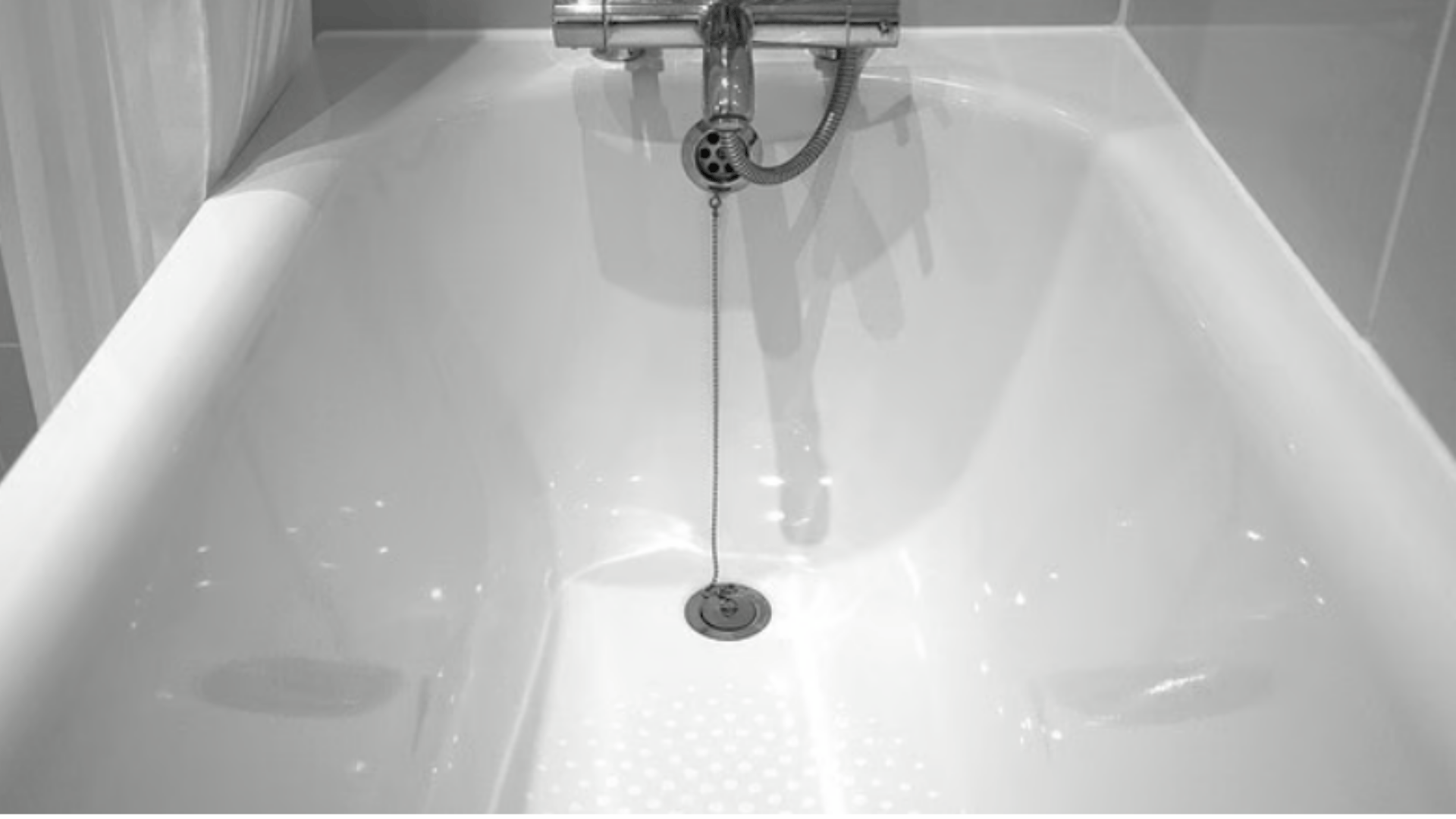 How Fiberglass Tubs Are Made