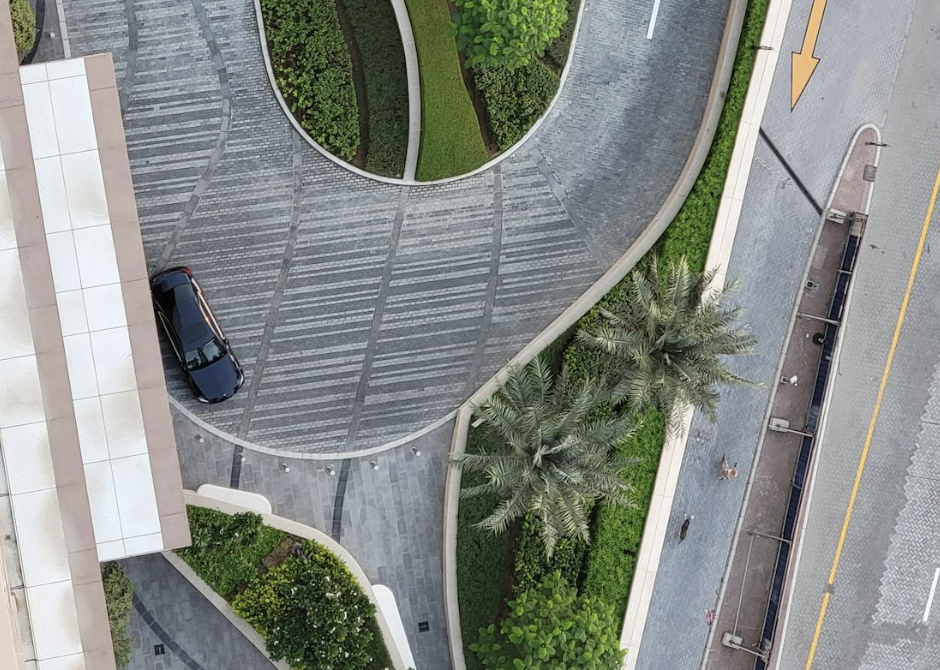 DIY vs Professional Installation: What’s Best for Your Interlocking Driveway