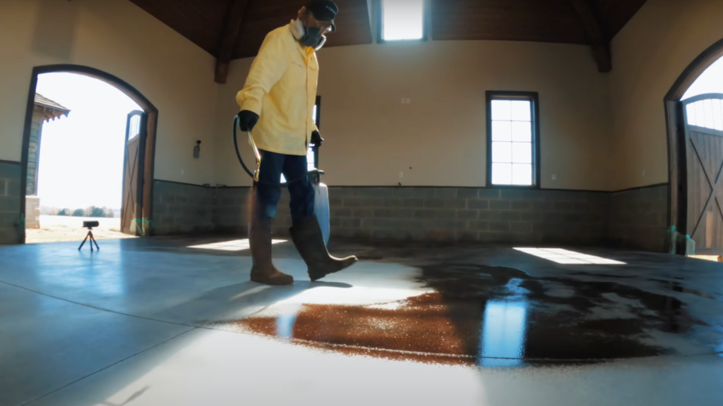 Mixing and Applying the Stain