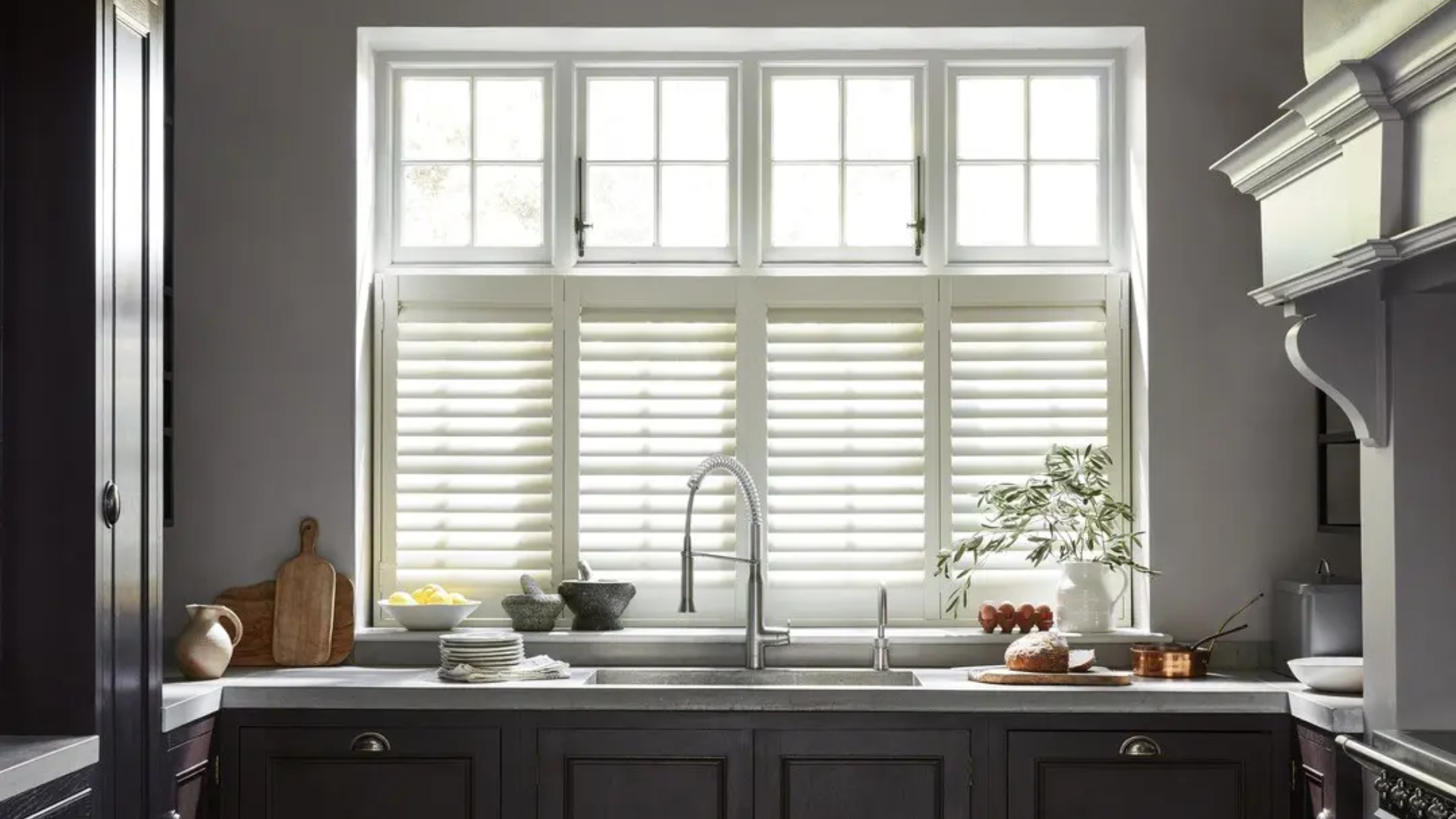 Should Shutters Be Darker or Lighter Than a House?
