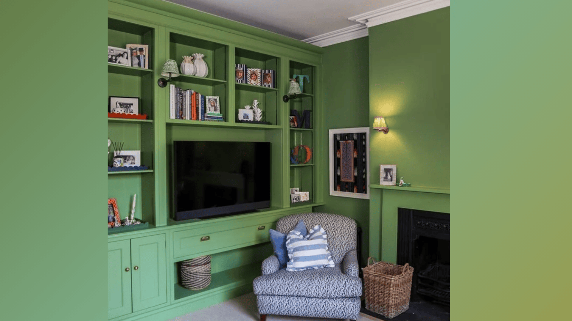 emerald green color overview