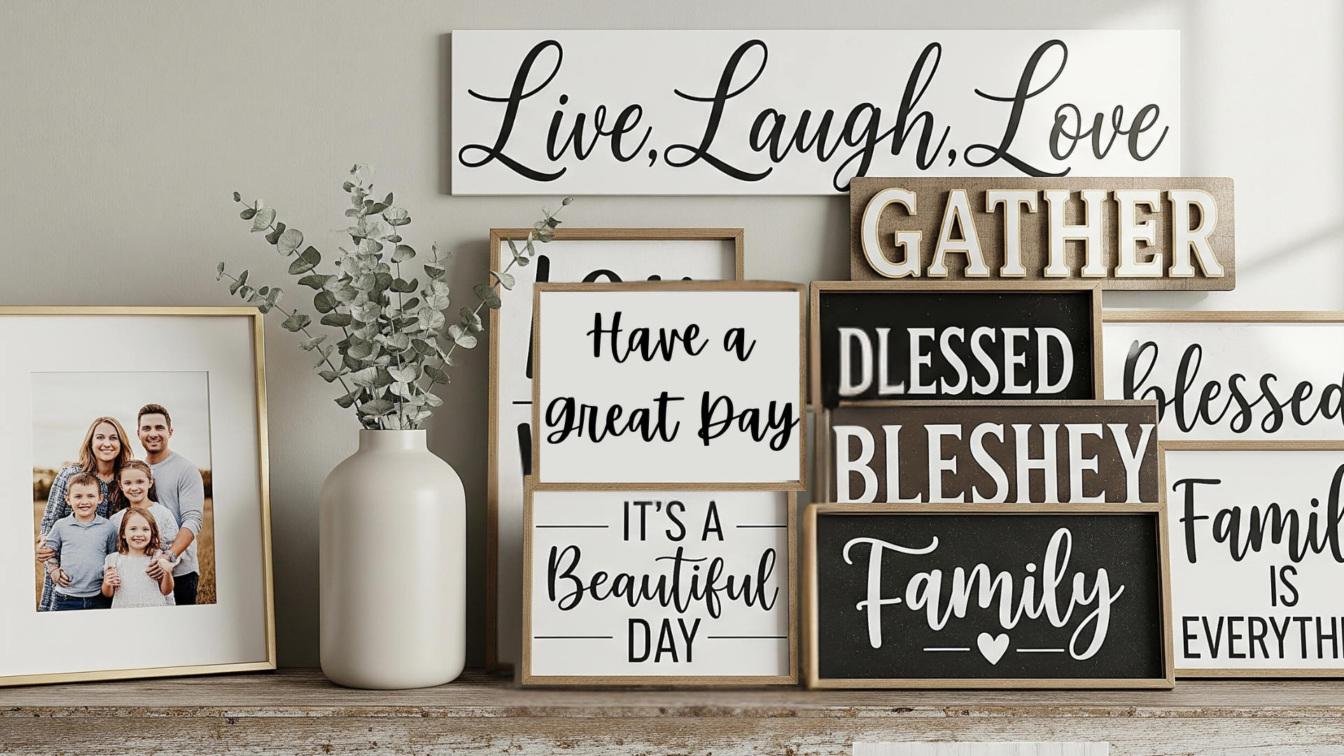 trendy wordy decor