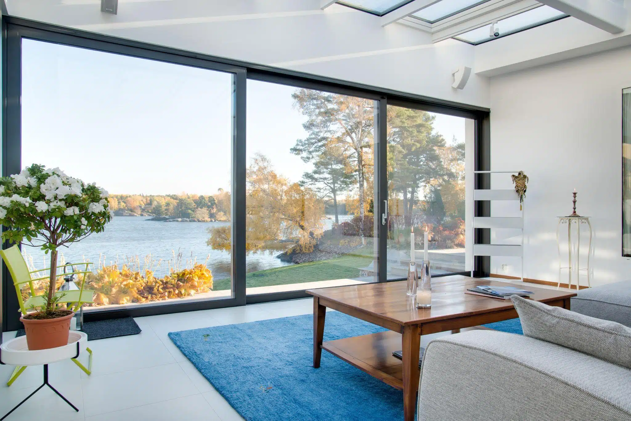 The Modern Choice for Homes and Businesses: Aluminum Windows That Redefine Spaces