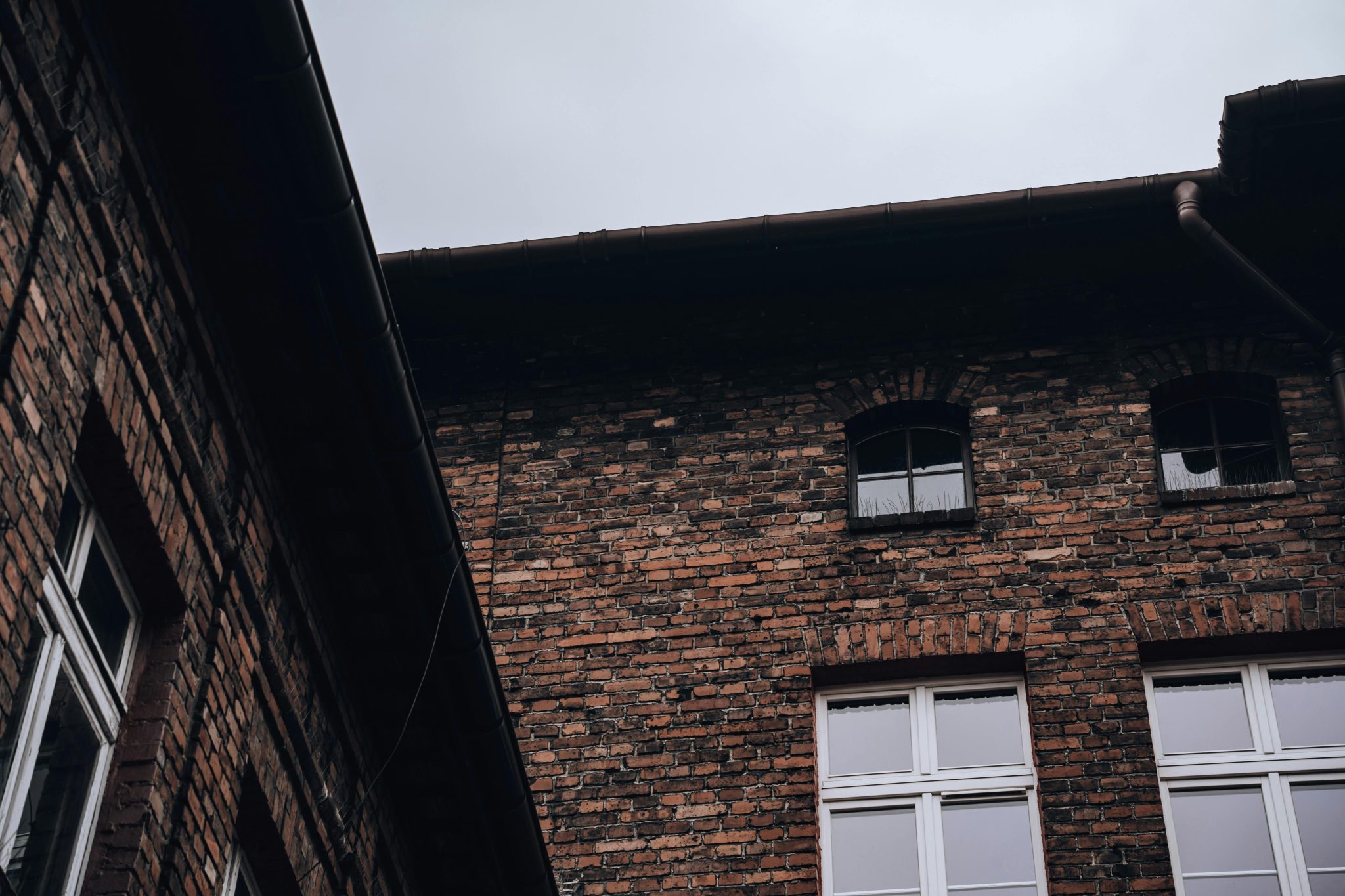 How to Fix Old Gutters for Homeowners