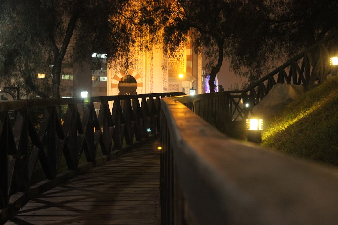 How to Achieve Optimal Lighting in Your Modern Outdoor Space