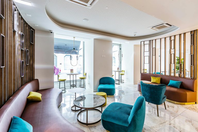 Who Are High Net Worth Individuals: Brief Overview