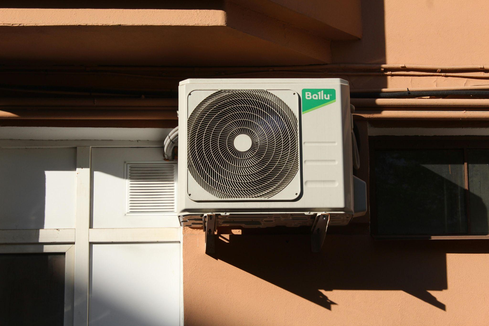 How to Choose the Right HVAC Replacement for Your Climate Zone