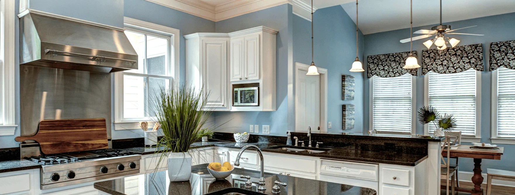 Top Rated Cabinet Refacing Solutions for Homeowners (New Look, No Renovation)