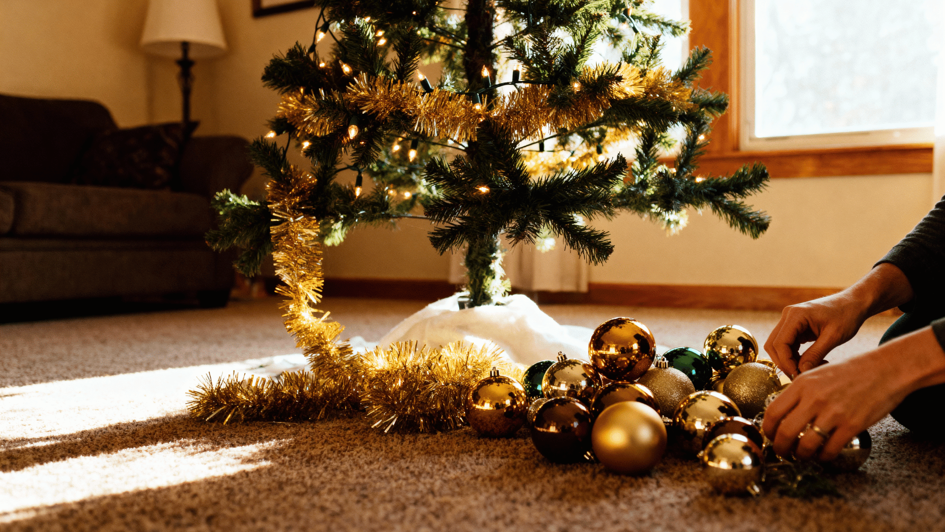 before you recycle prep your christmas tree correctly