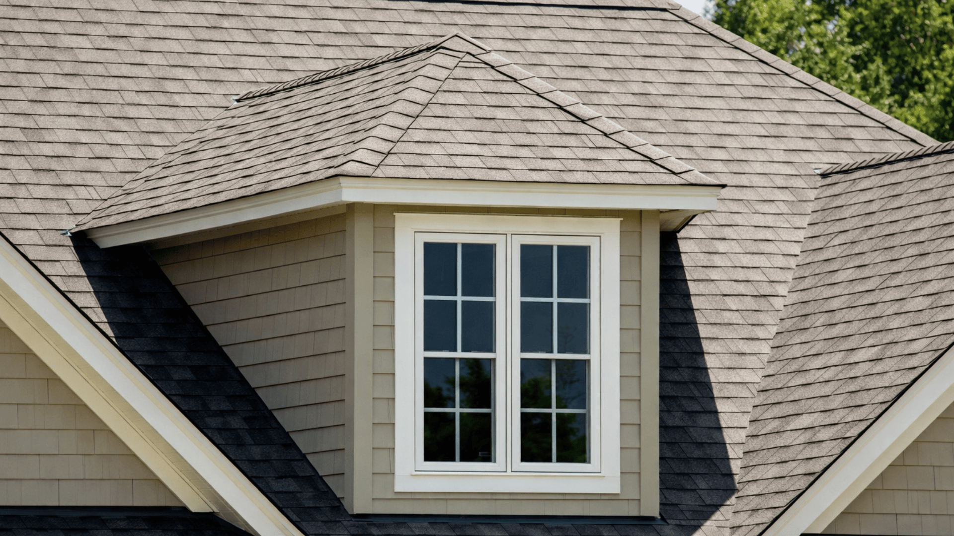 hip dormer