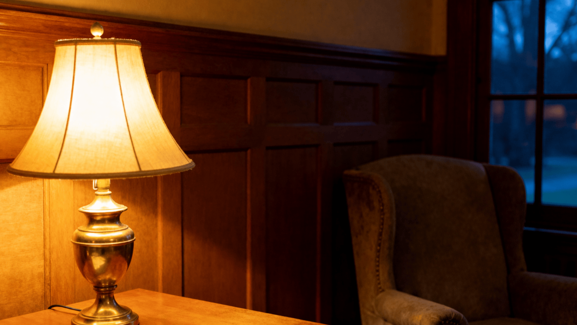 incorporate warm vintage lighting