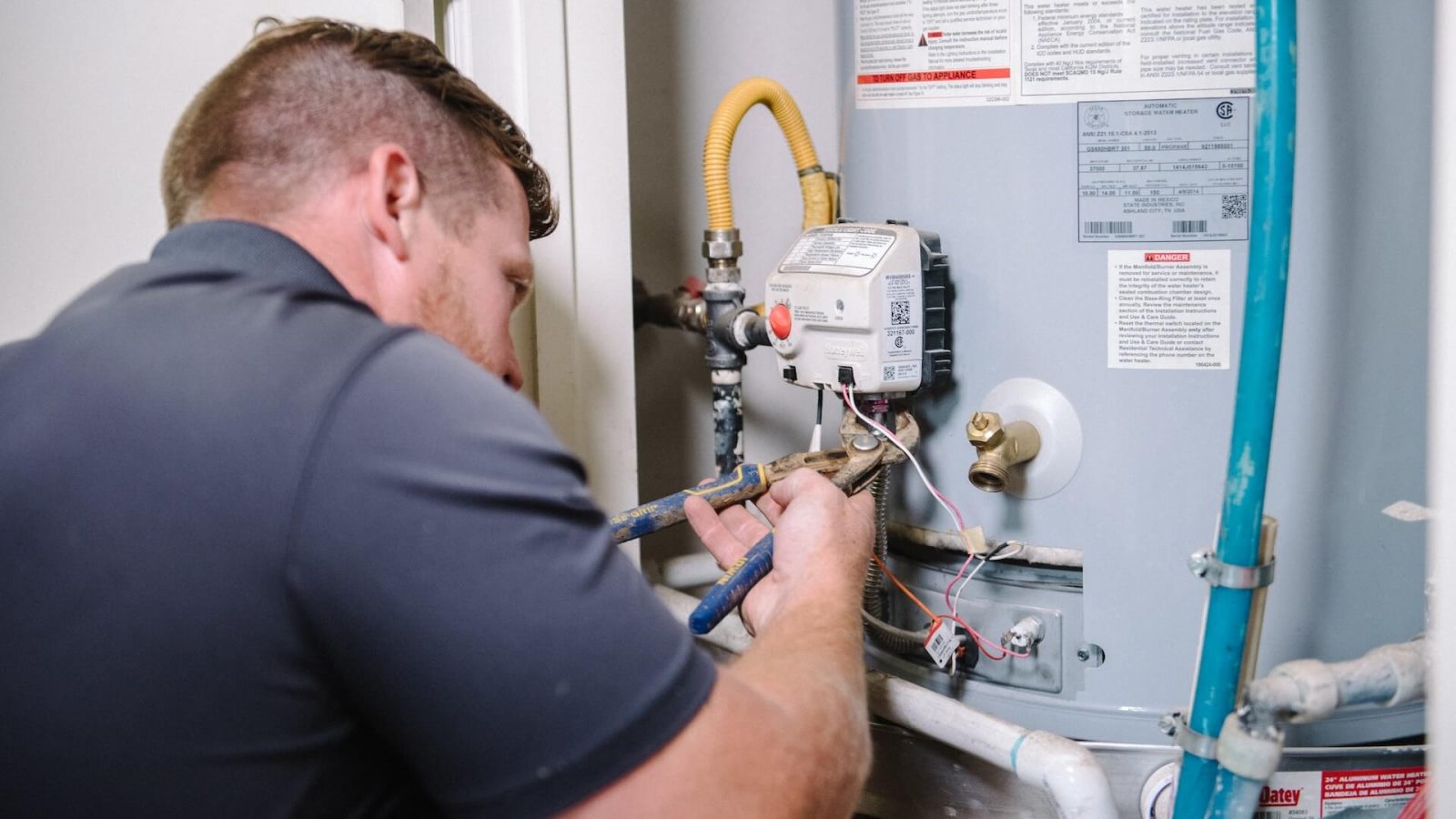 Inside Smart Fixes for Water Heater Repair That Keep Homes Running