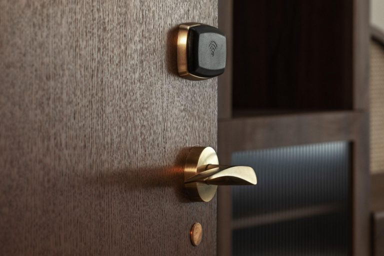 Smart Home Integration and How Magnetic Door Locks Work With Home Automation Systems