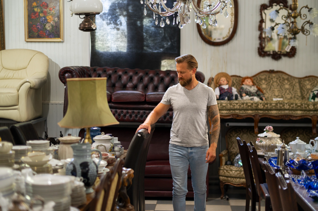 Ultimate Guide to Buying Quality Used Furniture (What to Check Before ...