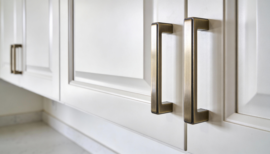 upgrade-cabinet-hardware