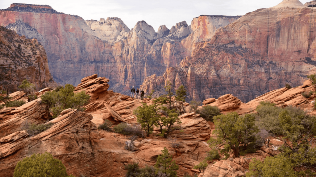 canyon overlook trail