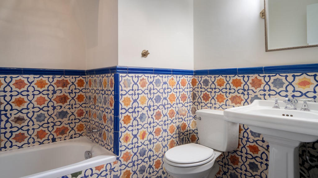 morocon tile style wainscoting