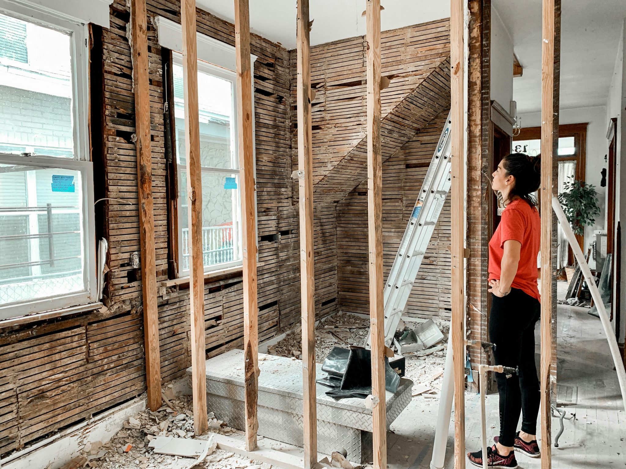 What Makes a Home Look “Updated” Without a Full Renovation