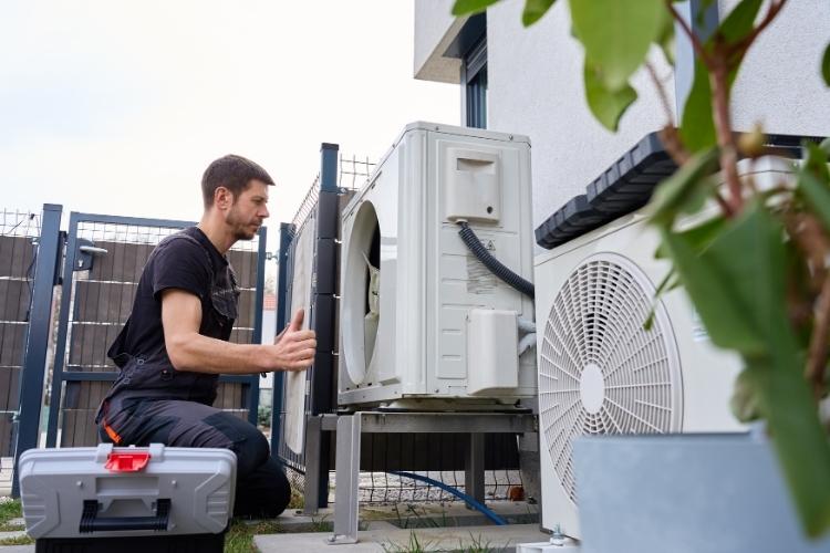 Heat Pump Installer