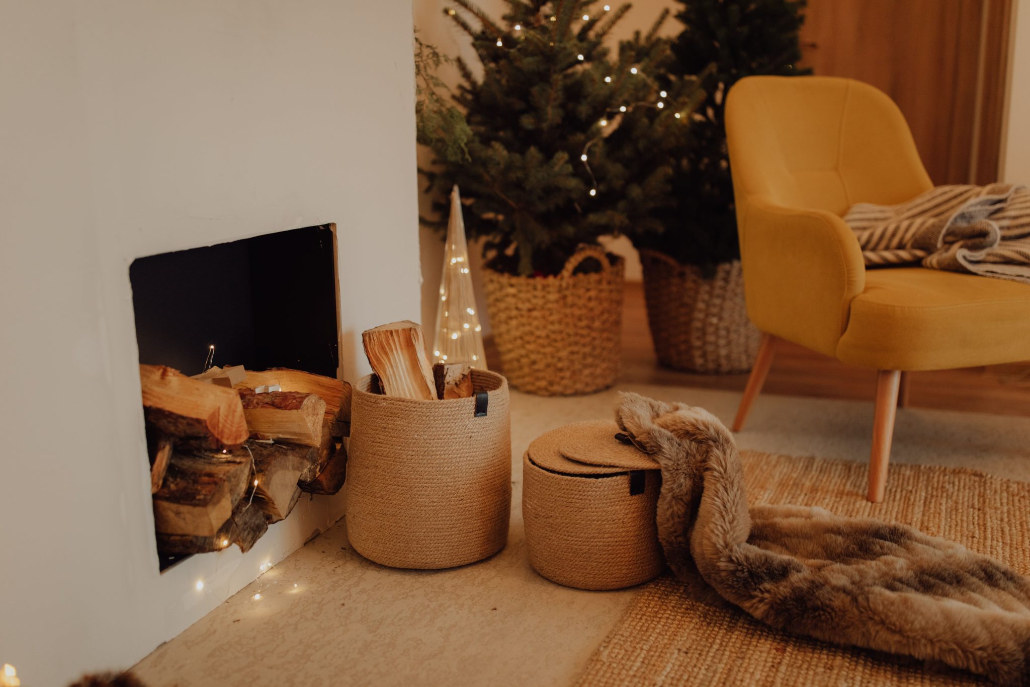 How to Bring Warmth Into a Modern Home With Natural Materials