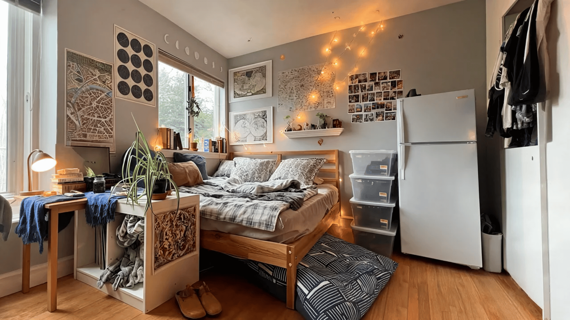 a-room-with-lights-bed-and-stuff-of-dorm